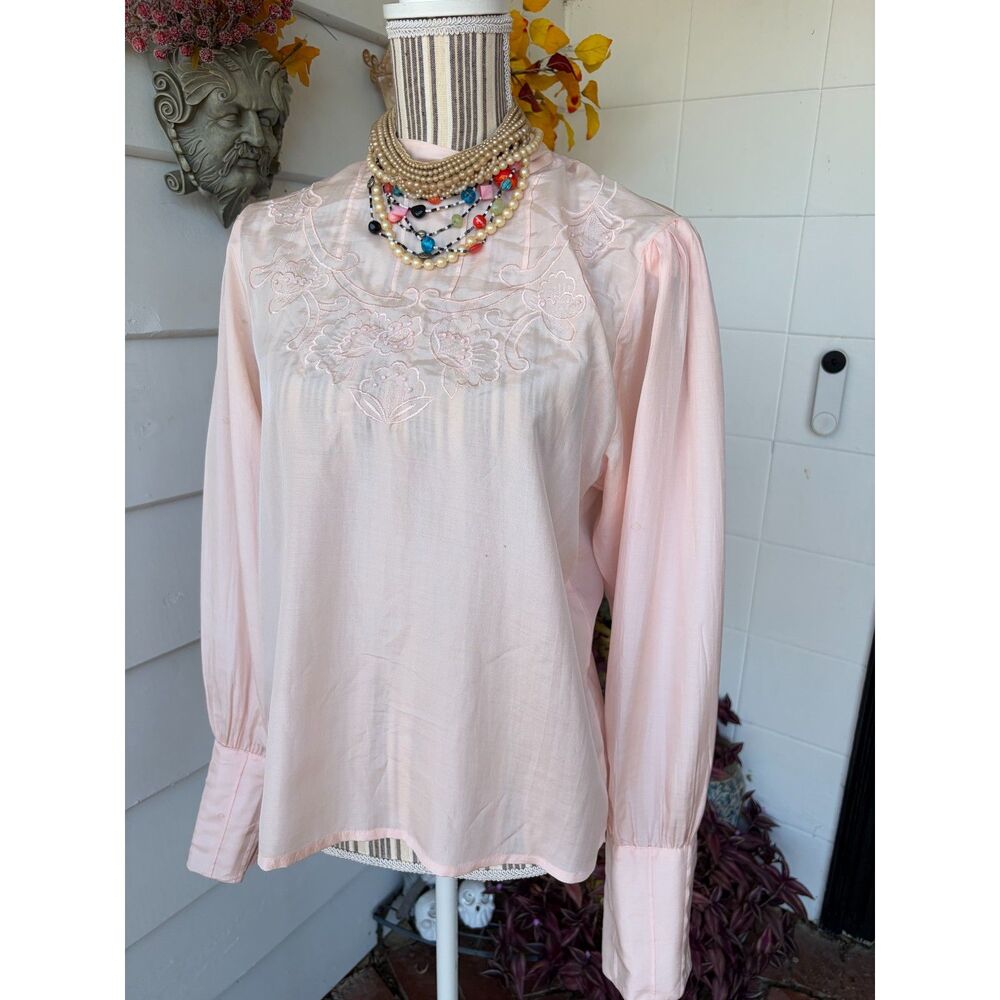 Amazing Vintage 100% Silk 1980's Blouse Soft Pink Size Small